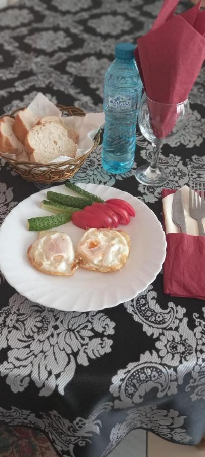 Hotel River Târgu Jiu Dış mekan fotoğraf