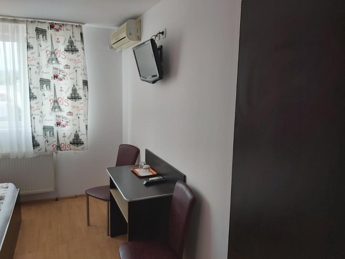 Hotel River Târgu Jiu Dış mekan fotoğraf