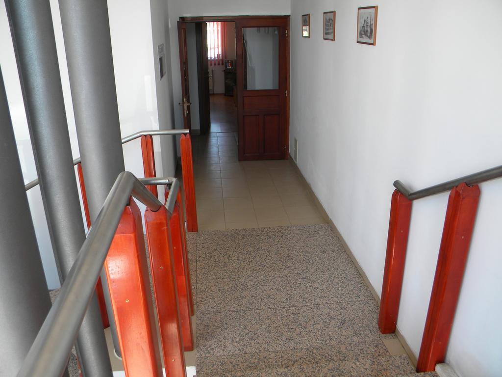 Hotel River Târgu Jiu Dış mekan fotoğraf